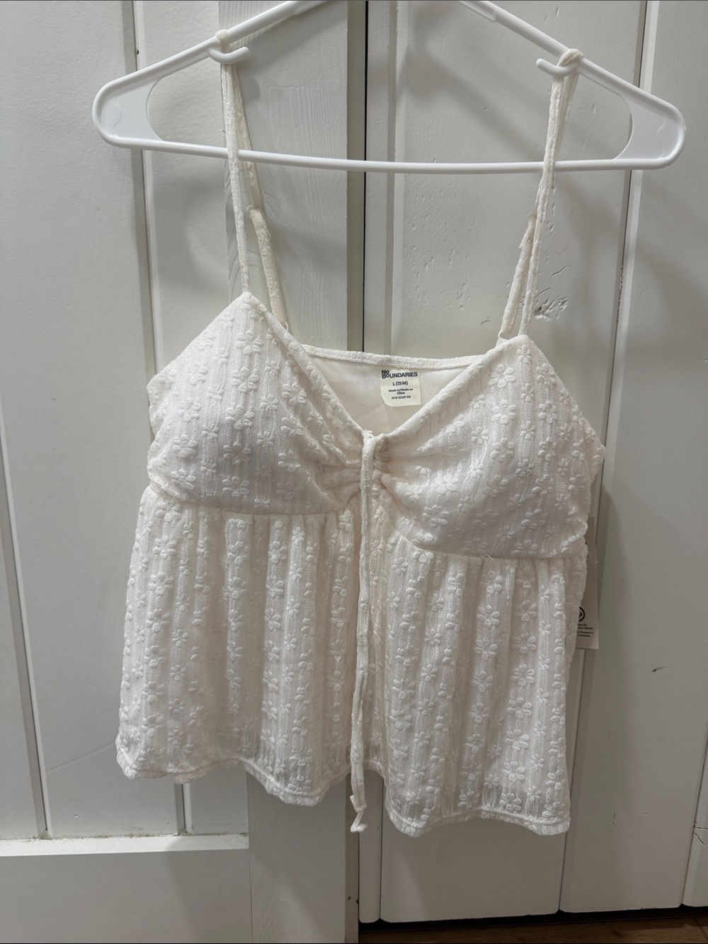 NWT cream tank L with padding